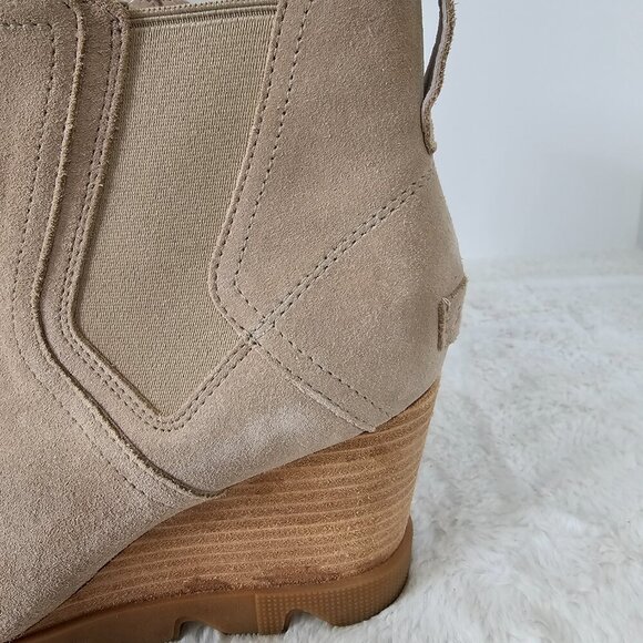 Sorel Joan Uptown Light Tan Chelsea Wedge Boots Suede Bootie 10 - Picture 3 of 12